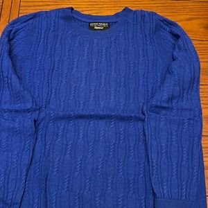 Gently used Banana Republic merino wool cable knit sweater